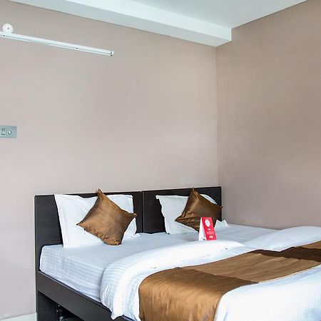 Dwaraka Inn Хайдарабад Экстерьер фото