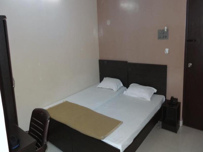 Dwaraka Inn Хайдарабад Экстерьер фото